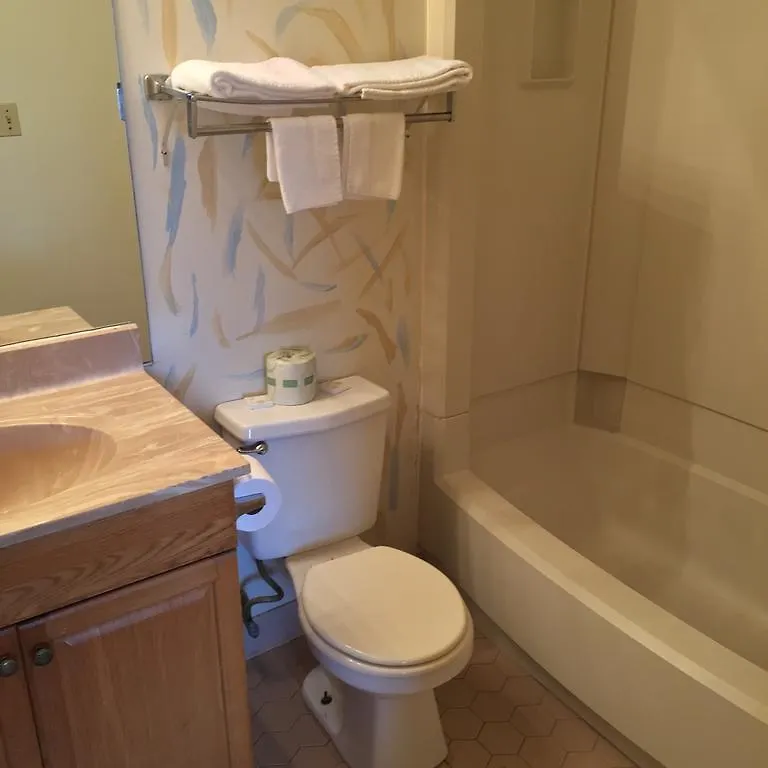 Macthrift Motor Inn Virginia Beach