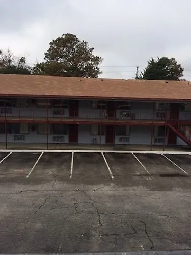 Macthrift Motor Inn Virginia Beach 2*,